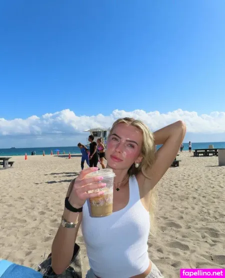 Saraaldridge OnlyFans Thumbnail #y1QLan0BdI