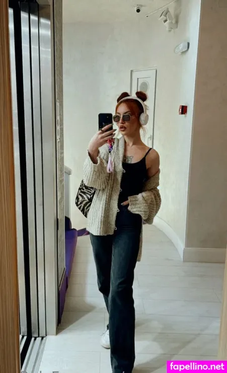 Saraawildee OnlyFans Thumbnail #V7AfzKdLNy