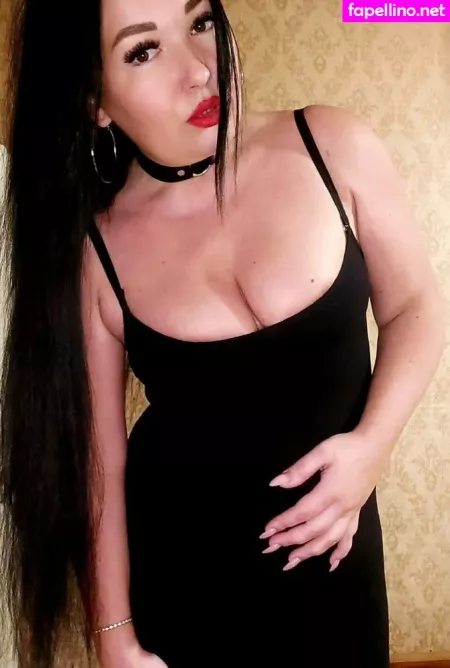 Sarabig OnlyFans Thumbnail #Mzwm7g2k5Z