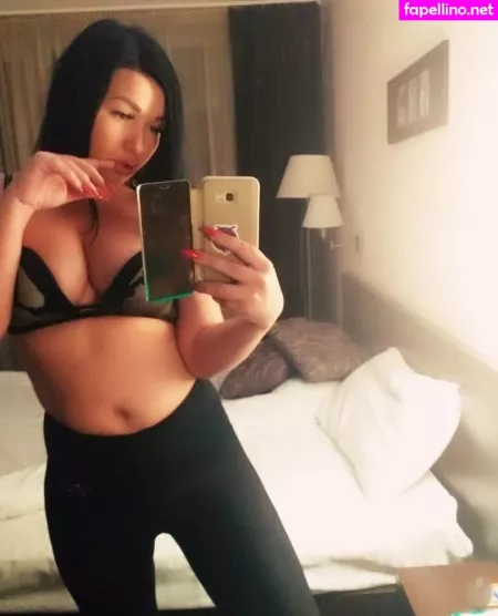 Sarabig OnlyFans Thumbnail #yuUztg3kNU