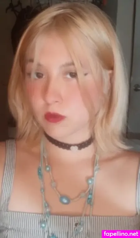 Saraconett OnlyFans Thumbnail #bCZIa3UKR8