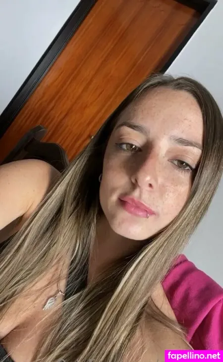 Saracore OnlyFans Thumbnail #gKSIYkWTgw