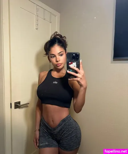 Saracortinez OnlyFans Thumbnail #zYg1VzDQqv