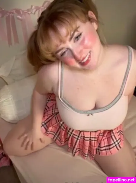 Saradeline 2 OnlyFans Thumbnail #P10QkW6HkE