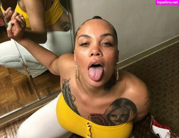 Saragold OnlyFans Thumbnail #JBb3um9J1c