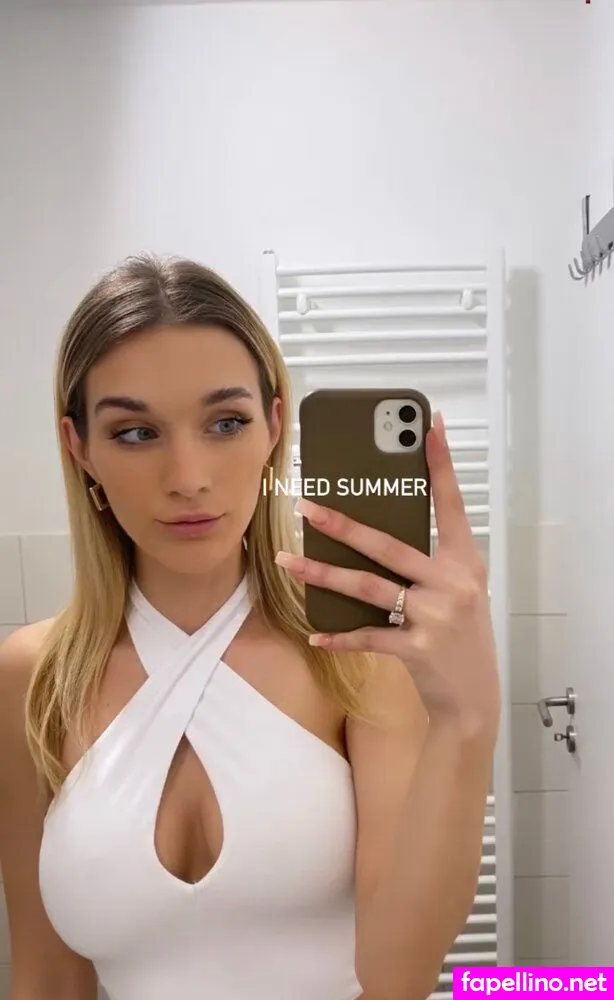 sarah_ahrend Nude Leaked OnlyFans Photo #s5sxZ65ZhS