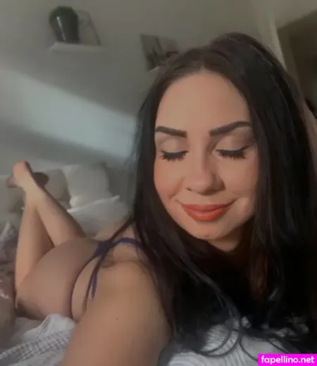 Sarah Amore OnlyFans Thumbnail #1iRspl9aLP