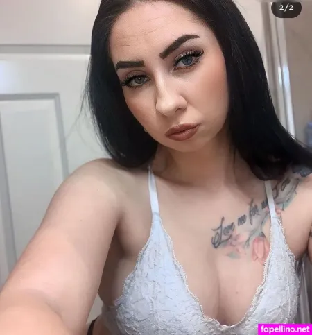 Sarah Amore OnlyFans Thumbnail #28Dxla8d0c