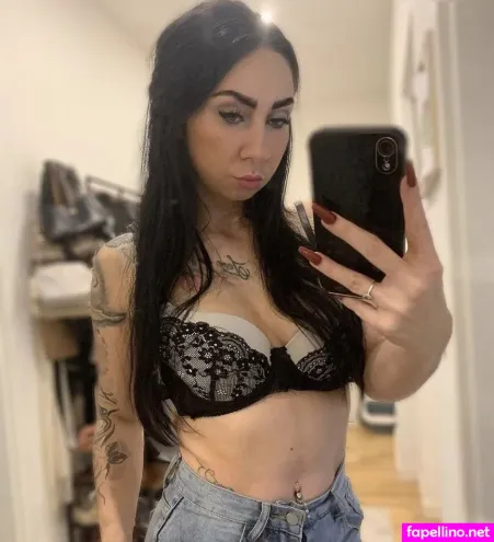 Sarah Amore OnlyFans Thumbnail #6HPVRSzdaq