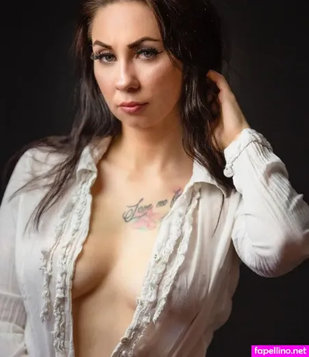 Sarah Amore OnlyFans Thumbnail #QUE5SHL2OE