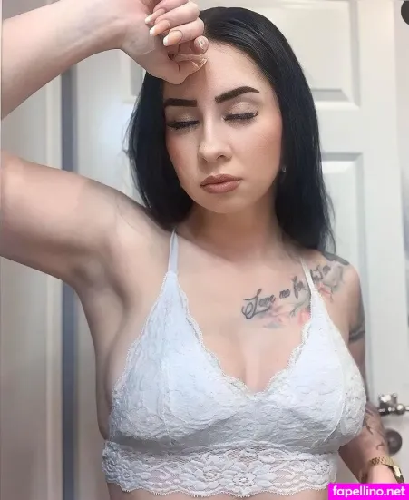 Sarah Amore OnlyFans Thumbnail #cd5BByAm0t