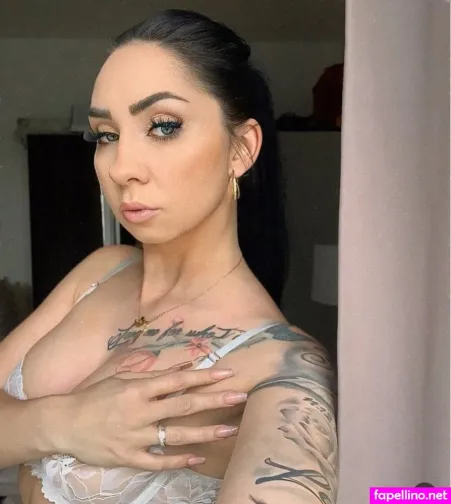 Sarah Amore OnlyFans Thumbnail #mNv5iAUo9c