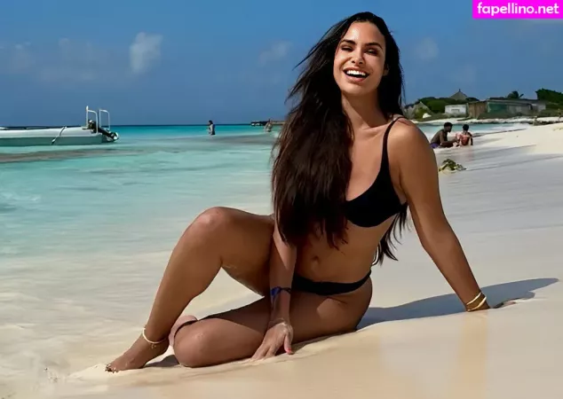 Sarah Andrade OnlyFans Thumbnail #uYxcAwsfdi