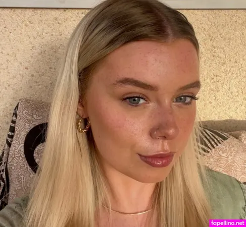 Sarah Anne Hooper OnlyFans Thumbnail #Hj5k6ugJps