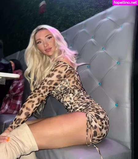 Sarah Baer OnlyFans Thumbnail #fCw7bSFgCH