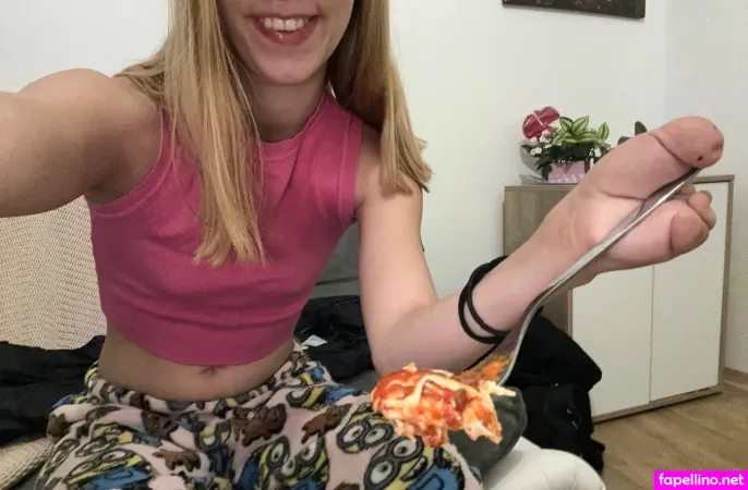 Sarah Bird OnlyFans Thumbnail #FjqZD6WFaj