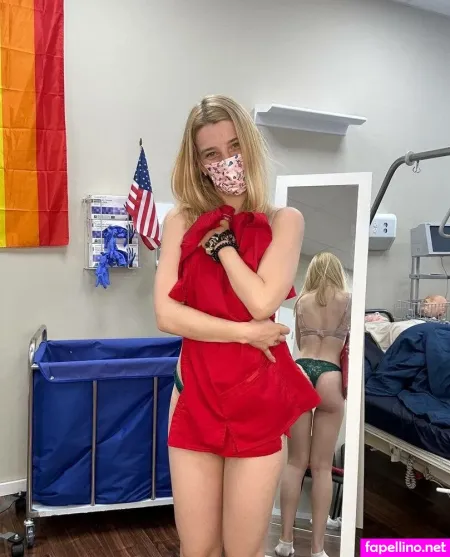 Sarah Bird OnlyFans Thumbnail #TMWunxLEXB