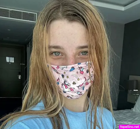 Sarah Bird OnlyFans Thumbnail #z794t0plNZ