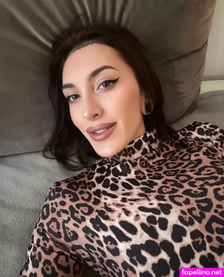 Sarah Black Prvt OnlyFans Thumbnail #1EEfeOd0vX