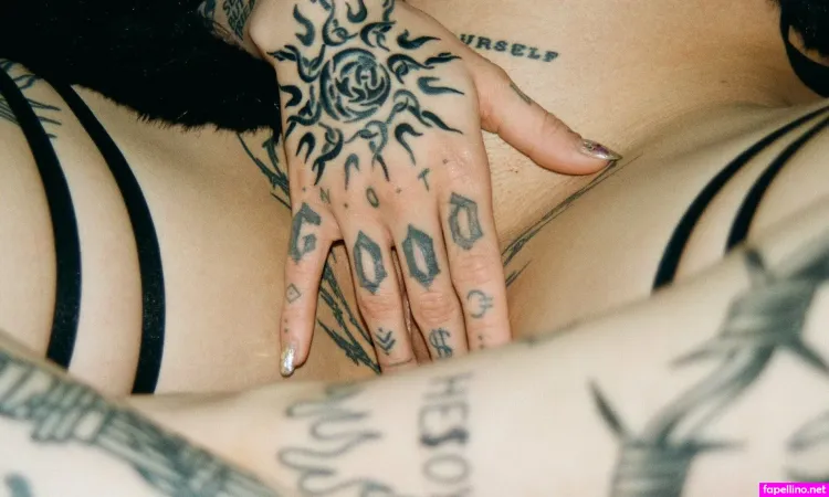 Sarah Black Prvt OnlyFans Thumbnail #fYD1PP3xYU