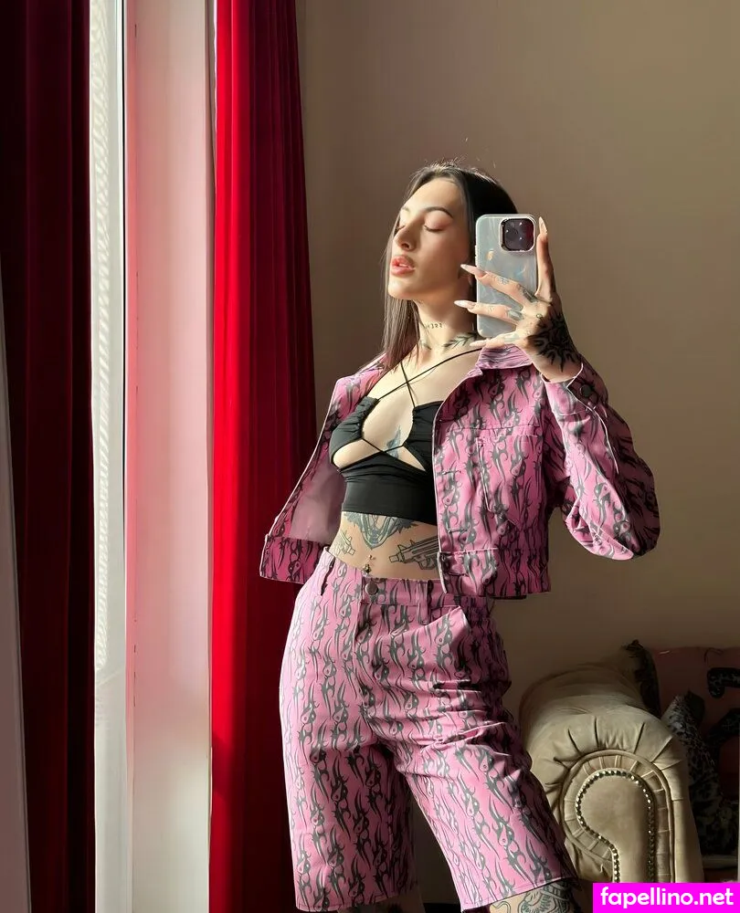 sarah_blackk, sarahhblackk Nude Leaked OnlyFans Photo #WkGccBYVWH