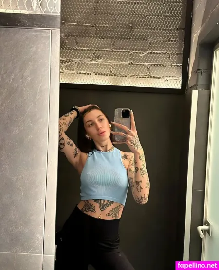 Sarah Blackk OnlyFans Thumbnail #hMMsQNCjC6