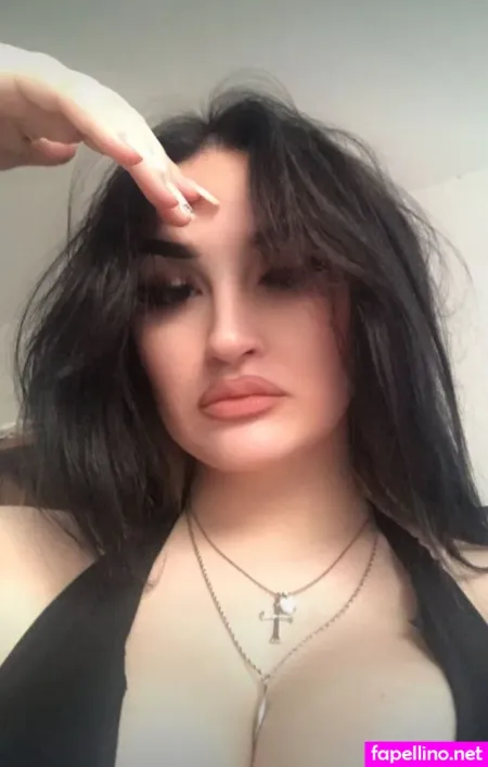 Sarah Blckbtyy Urluvv Sarah Main Profile Photo