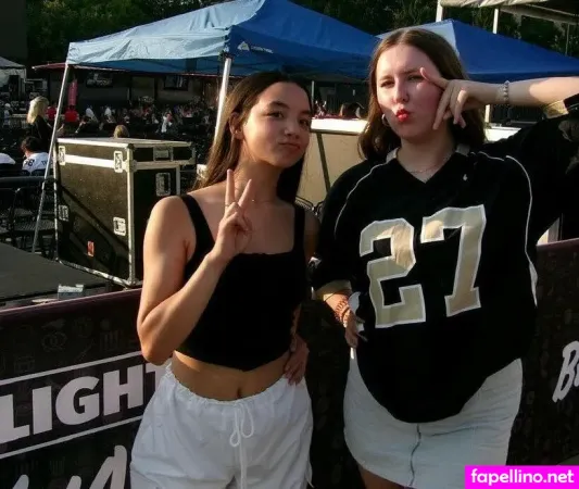 Sarah Bock OnlyFans Thumbnail #bglEUr2dmx