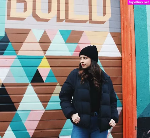 Sarah Butt OnlyFans Thumbnail #9nuGMul77i