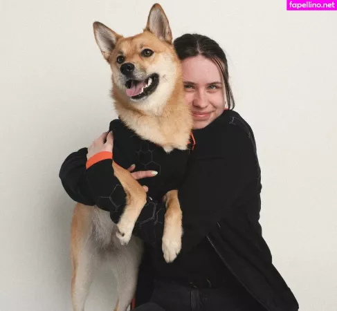 Sarah Butt OnlyFans Thumbnail #OjFBdHhCUp