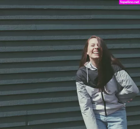 Sarah Butt OnlyFans Thumbnail #wdxO0TlXSD