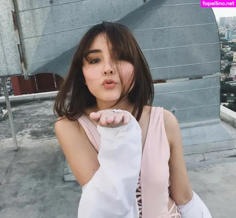 Sarah Carlos OnlyFans Thumbnail #mEiavpTPiO
