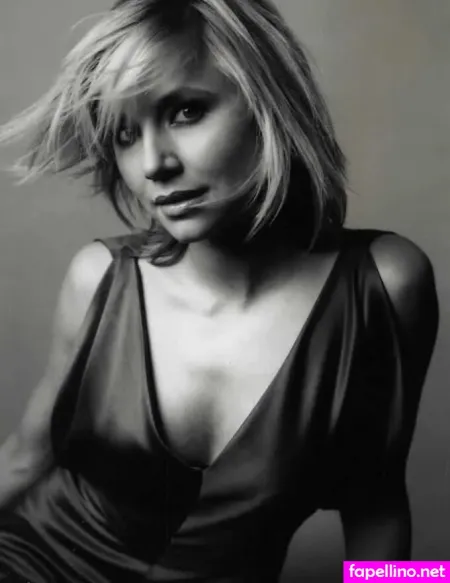Sarah Chalke OnlyFans Thumbnail #TOoQw3K6IQ