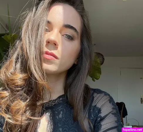Sarah Desjardins OnlyFans Thumbnail #OtYt7j8Fxq