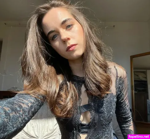 Sarah Desjardins OnlyFans Thumbnail #wEvGQQcW8r
