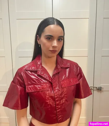 Sarah Desjardins OnlyFans Thumbnail #wyL6Hmvqko