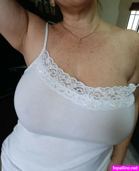 Sarah Diaz OnlyFans Thumbnail #Hm4QGh78aR