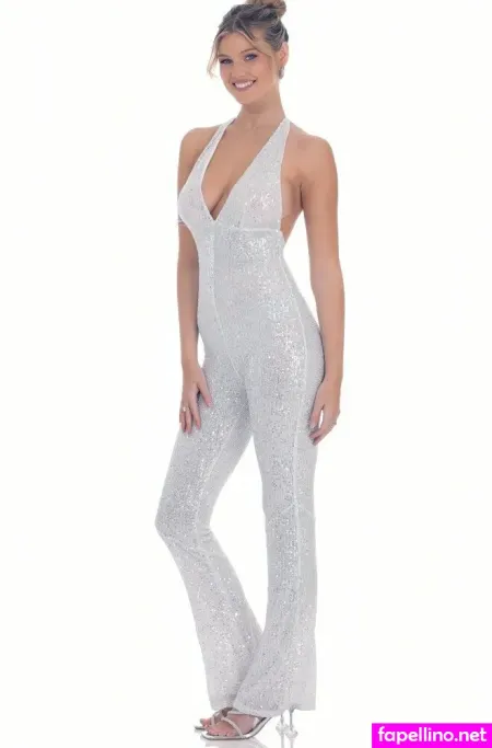 Sarah E Coomer OnlyFans Thumbnail #UpOyUoLLbi