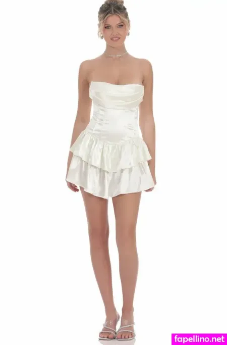 Sarah E Coomer OnlyFans Thumbnail #sh2cJfCF6I