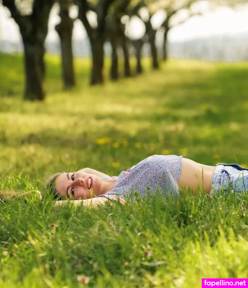 sarah_follmann Nude Leaked OnlyFans Photo #OHDmRiTspb