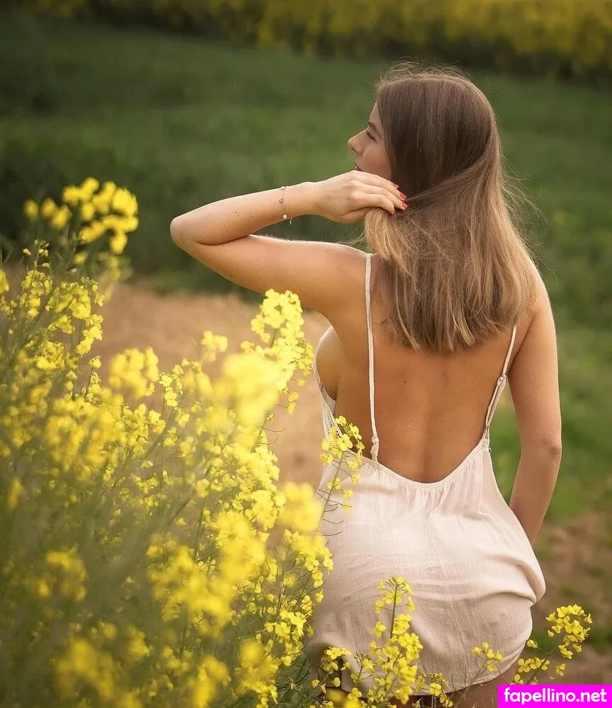 sarah_follmann Nude Leaked OnlyFans Photo #SPeU7m1Wx9