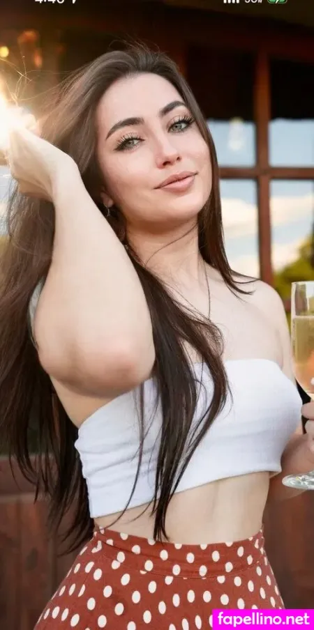 Sarah Gunther OnlyFans Thumbnail #aiq4XXW5xL