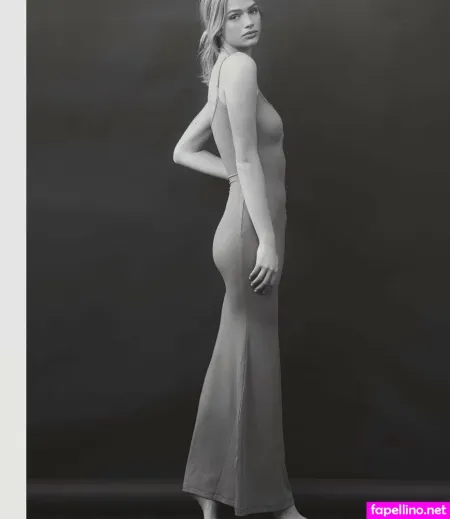 Sarah Hands OnlyFans Thumbnail #874Y1P4CxR