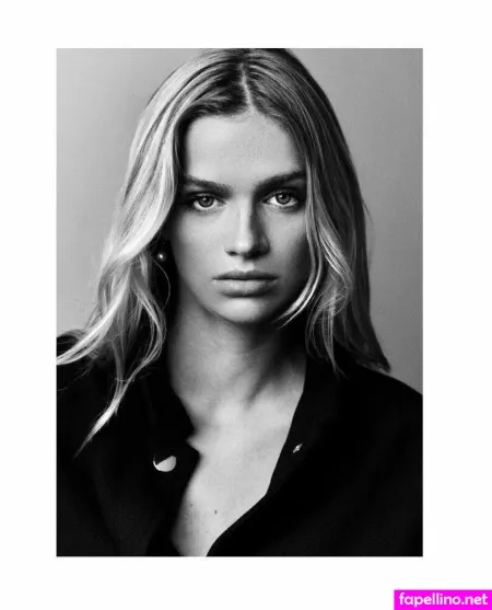 Sarah Hands OnlyFans Thumbnail #BqYaLUVQsu