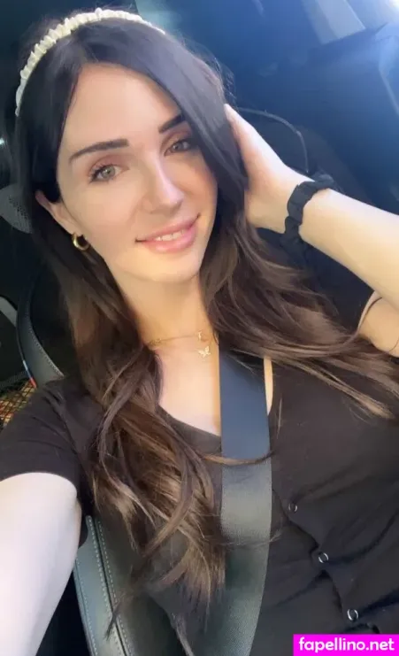 Sarah Hills 1 OnlyFans Thumbnail #T9sWLppwEH