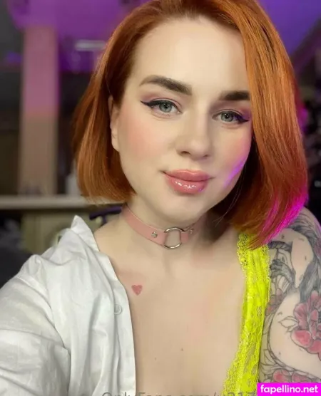 Sarah Holland OnlyFans Thumbnail #4tMhj3HkPw