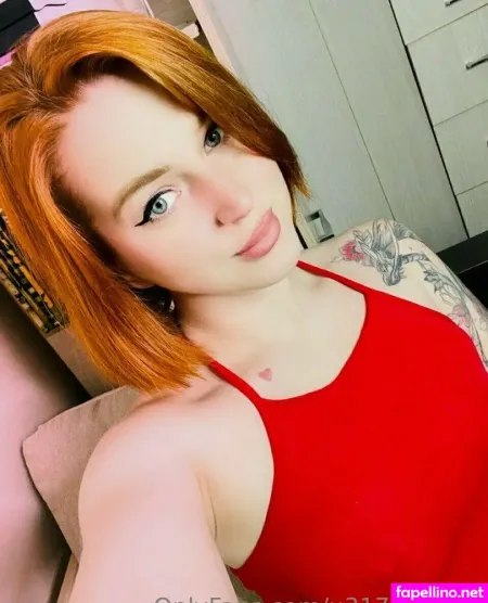 Sarah Holland OnlyFans Thumbnail #6uCjwpYYlw