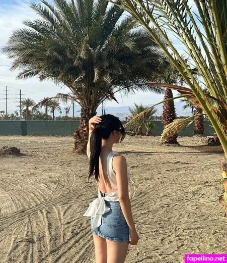 Sarah Hwang OnlyFans Thumbnail #F2Z6sbBSp7