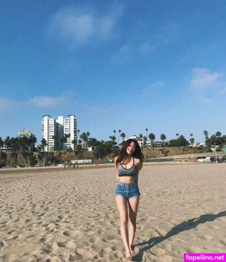 Sarah Hwang OnlyFans Thumbnail #FcnmopKlxw