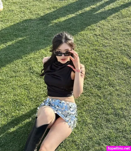 Sarah Hwang OnlyFans Thumbnail #YXsA7hJf3w